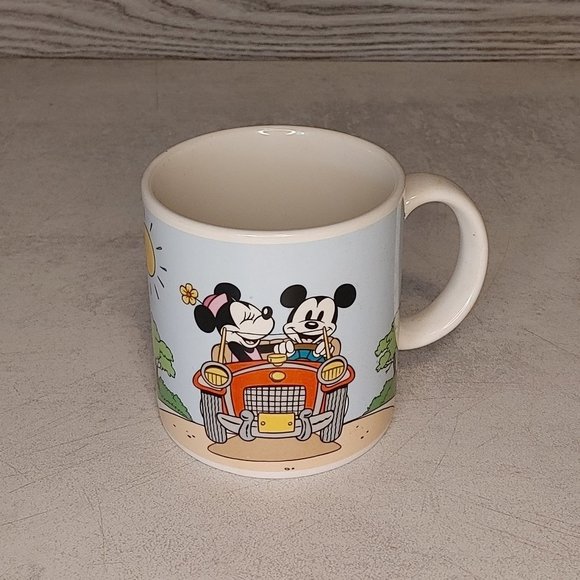 Mickey and Minnie Mug - Picture 1 of 3
